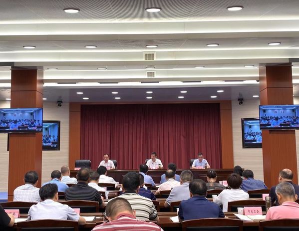 全市創(chuàng)建國家食品安全示范城市工作調(diào)度會(huì)召開