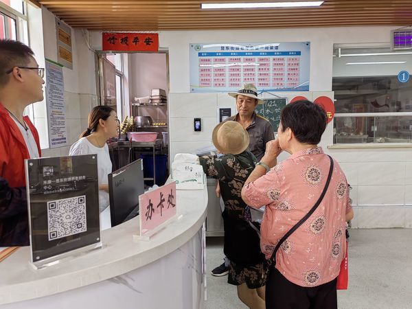 水心亭社區(qū)：暖心食堂，讓老人享受幸福“食”光