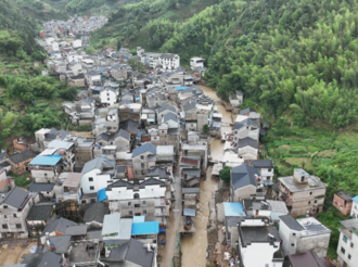 【聞“汛”而動 奮戰(zhàn)一線】200多名解放軍戰(zhàn)士挺進皋徑！